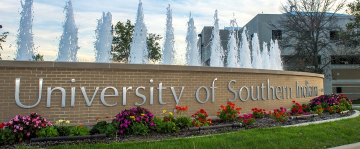 USI roundabout fountain with flowers